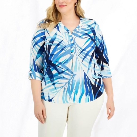 JM Collection Plus Size Blue Tropical Top - Picture 2 of 3